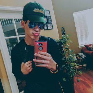 Meet your Posher, Xavier